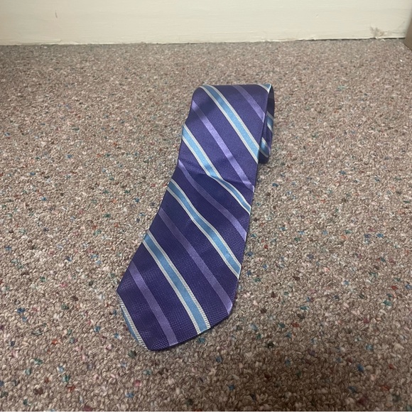 Vintage 346 Brooks Brothers Men’s Necktie Striped 100% Silk Made In USA Purple - Picture 1 of 5